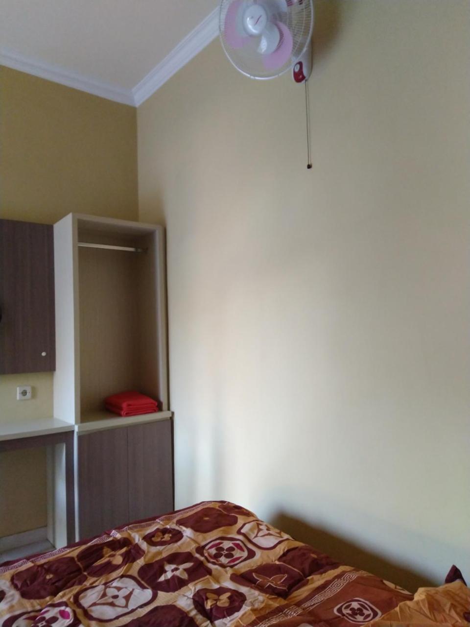 R3 Brawijaya Homestay Banyuwangi  Exterior foto
