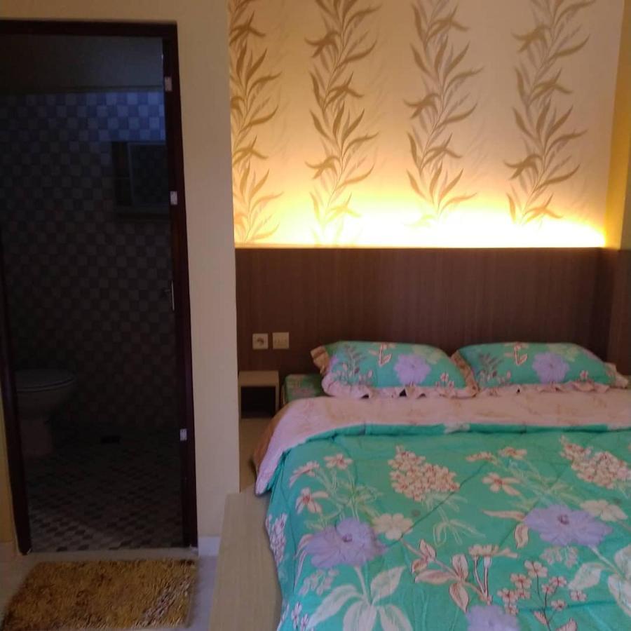 R3 Brawijaya Homestay Banyuwangi  Exterior foto